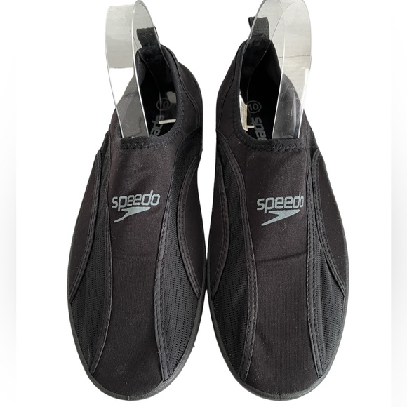 SPEEDO SURFWALKER WATER SHOES - Picture 1 of 8